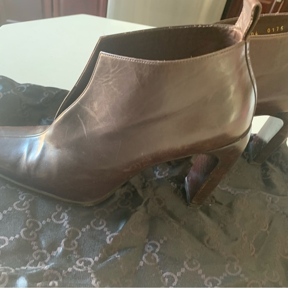 Gucci shoes/ankle boots. - Picture 7 of 8